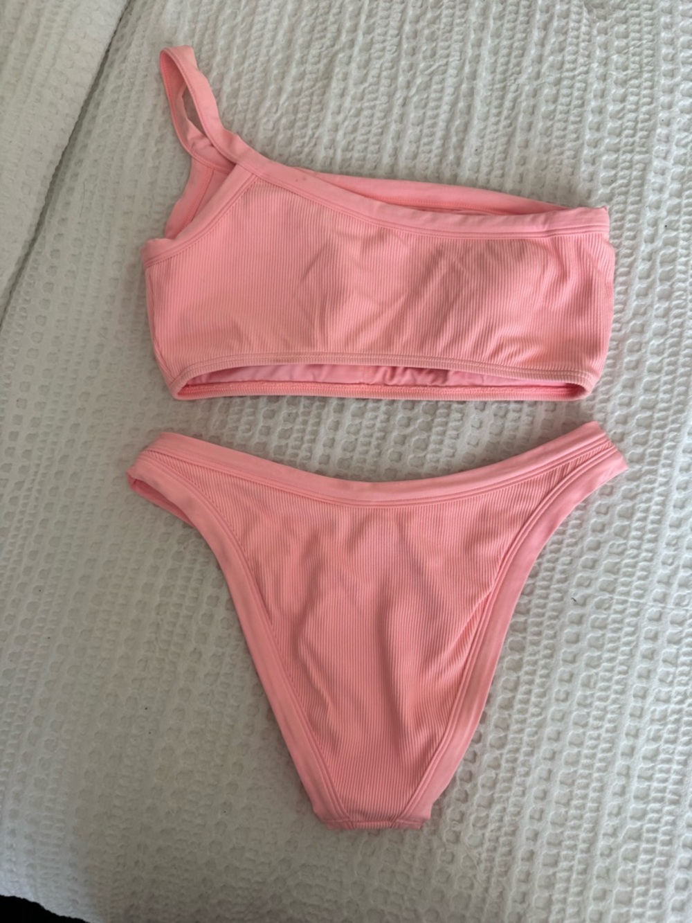 l*space One-Shoulder Ribbed Bikini Set in Pink - Picture 2 of 6